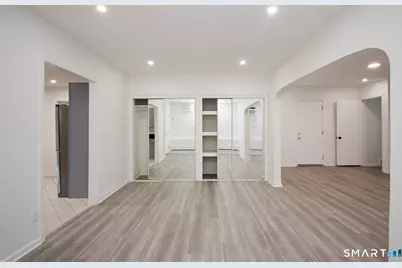 2879 Fairfield Avenue #2, Bridgeport, CT 06605 - Photo 3