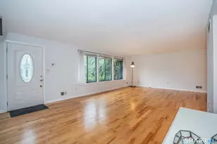 158 Mountain Rd, West Hartford, CT 06107 - Photo 5