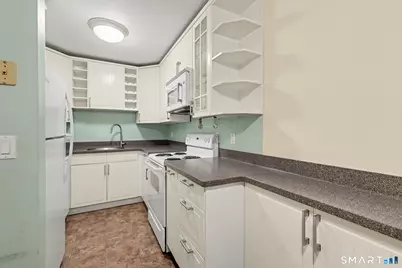 7 Hamilton Avenue #43, Norwalk, CT 06854 - Photo 5