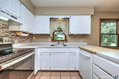 8 Brookview Lane, New Milford, CT 06776 - Photo 13