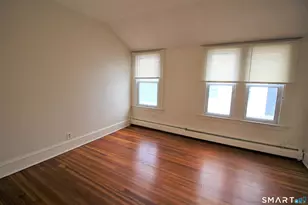 19 Nesbit Ave, West Hartford, CT 06119 - Photo 7