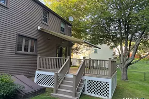35 Sisk St, Middletown, CT 06457 - Photo 11