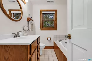 40 Filbert St, Hamden, CT 06517 - Photo 25