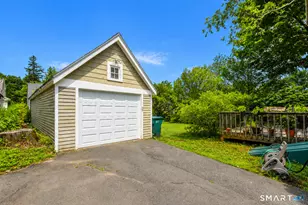 40 Filbert St, Hamden, CT 06517 - Photo 39