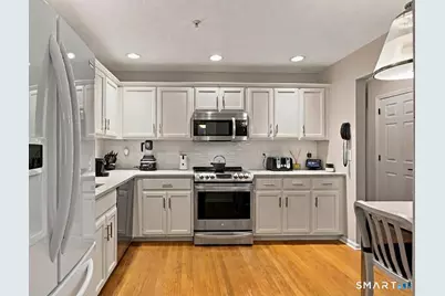 629 Danbury Road #41, Ridgefield, CT 06877 - Photo 11