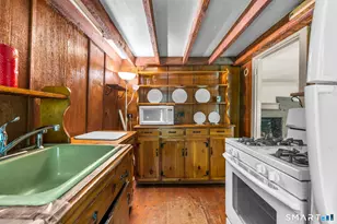 10 North St, Norfolk, CT 06058 - Photo 33