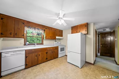 34 Aloha Drive, Enfield, CT 06082 - Photo 5