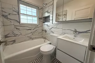 32 Hadley St, Bridgeport, CT 06610 - Photo 7