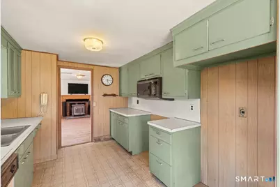30 Old Middle Road, Brookfield, CT 06804 - Photo 11