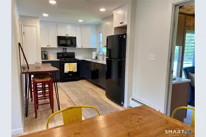 14 Stonegate Drive, Branford, CT 06405 - Photo 11