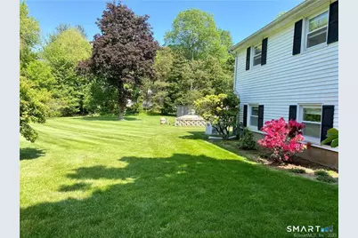 14 Stonegate Drive, Branford, CT 06405 - Photo 3