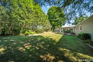 154 Parklawn Dr, Waterbury, CT 06708 - Photo 33
