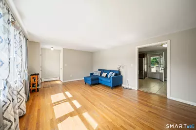 154 Parklawn Drive, Waterbury, CT 06708 - Photo 5