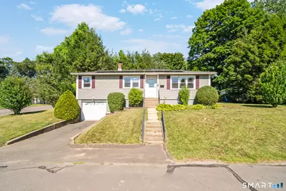 154 Parklawn Drive, Waterbury, CT 06708 - Photo 1