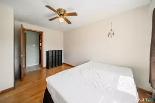 154 Parklawn Dr, Waterbury, CT 06708 - Photo 23