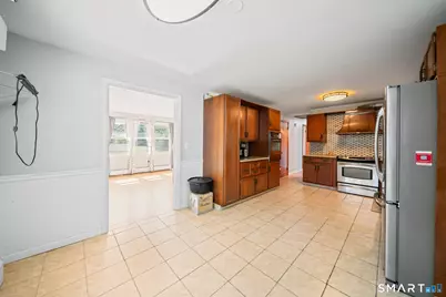 154 Parklawn Drive, Waterbury, CT 06708 - Photo 11