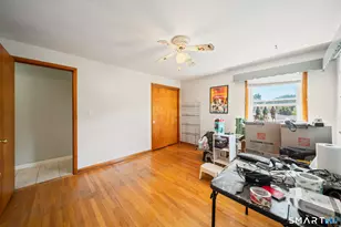 154 Parklawn Dr, Waterbury, CT 06708 - Photo 21