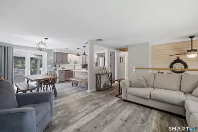 26 Pearl Drive, Vernon, CT 06066 - Photo 3