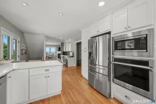 29 Burwell Ave, Milford, CT 06460 - Photo 15