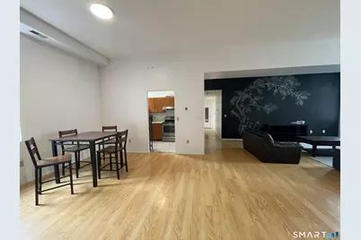 196 Crown Street #210, New Haven, CT 06510 - Photo 3