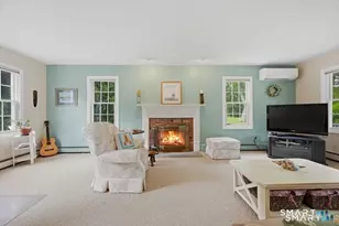 7 Goundry Dr, Waterford, CT 06385 - Photo 9