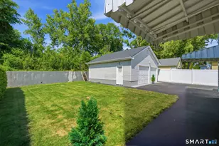 112 Joy Ln, New Britain, CT 06053 - Photo 5