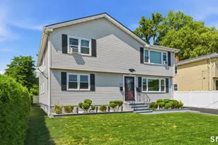 112 Joy Ln, New Britain, CT 06053 - Photo 3