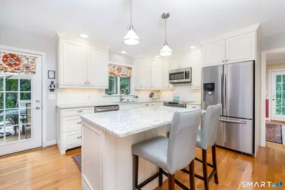 31 Knollwood Drive, New Hartford, CT 06057 - Photo 11
