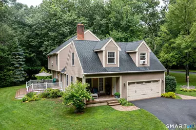 31 Knollwood Drive, New Hartford, CT 06057 - Photo 3