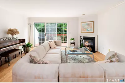 180 Turn Of River Road #1B, Stamford, CT 06905 - Photo 7