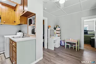 10 Addison St, Ansonia, CT 06401 - Photo 21
