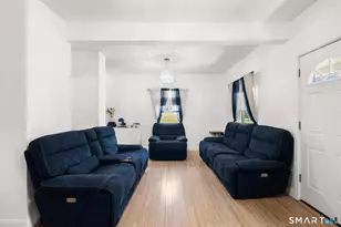 10 Addison St, Ansonia, CT 06401 - Photo 5