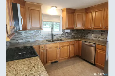 21 Kinne Road, Glastonbury, CT 06033 - Photo 5