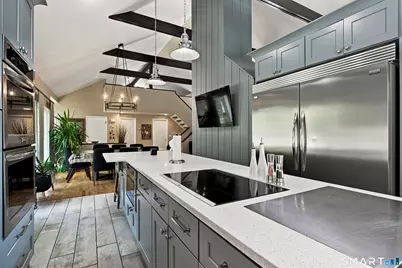 71 Blackberry Drive, Stamford, CT 06903 - Photo 13