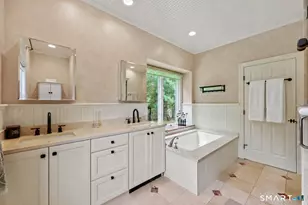 207 Great Pond Rd, Simsbury, CT 06070 - Photo 17