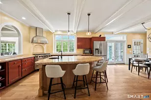 207 Great Pond Rd, Simsbury, CT 06070 - Photo 9