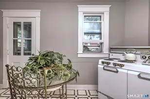 33 Loomis St, Milford, CT 06460 - Photo 21