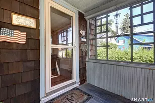 33 Loomis St, Milford, CT 06460 - Photo 9