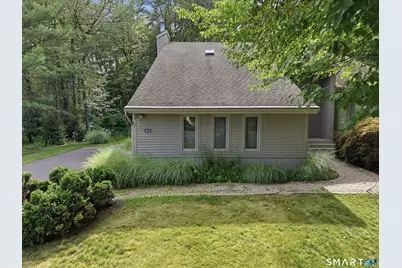 23 Walts Hill, Bloomfield, CT 06002 - Photo 5