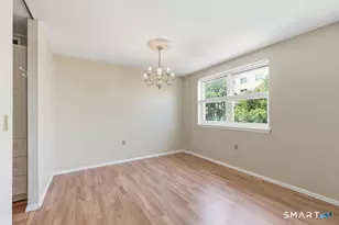 889 Farmington Ave, West Hartford, CT 06119 - Photo 13