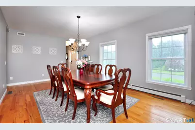34 Chippenwood Lane, Bristol, CT 06010 - Photo 17