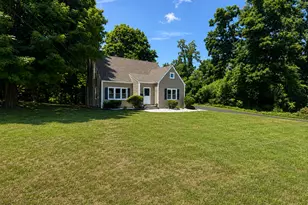 18 Norton Rd, East Windsor, CT 06016 - Photo 1