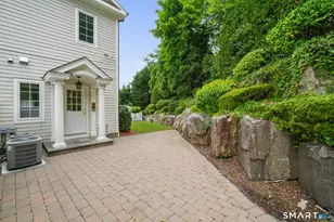 80 E Putnam Ave, Greenwich, CT 06807 - Photo 29