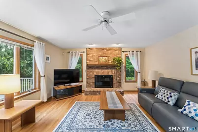 1094 Pleasant Street, Southington, CT 06489 - Photo 13