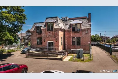 325 Myrtle Avenue #1202, Bridgeport, CT 06604 - Photo 3