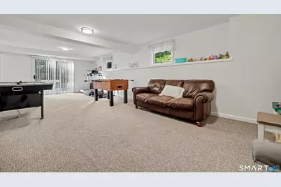 35 South Benson Commons, Fairfield, CT 06824 - Photo 17