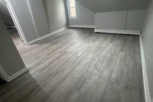 1092 E Main St, Bridgeport, CT 06608 - Photo 11
