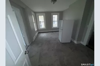 1092 East Main Street #1st, Bridgeport, CT 06608 - Photo 3