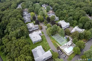 215 Windgate Cir, Monroe, CT 06468 - Photo 3