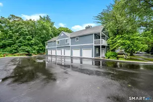 215 Windgate Cir, Monroe, CT 06468 - Photo 5
